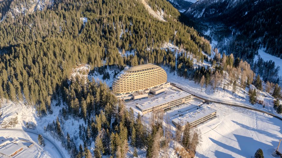 Alpejskie skarbce za miliony dolarów. Gdzie najbogatsi ukrywają swój majątek? Alpejskie skarbce za miliony dolarów. Gdzie najbogatsi ukrywają swój majątek?