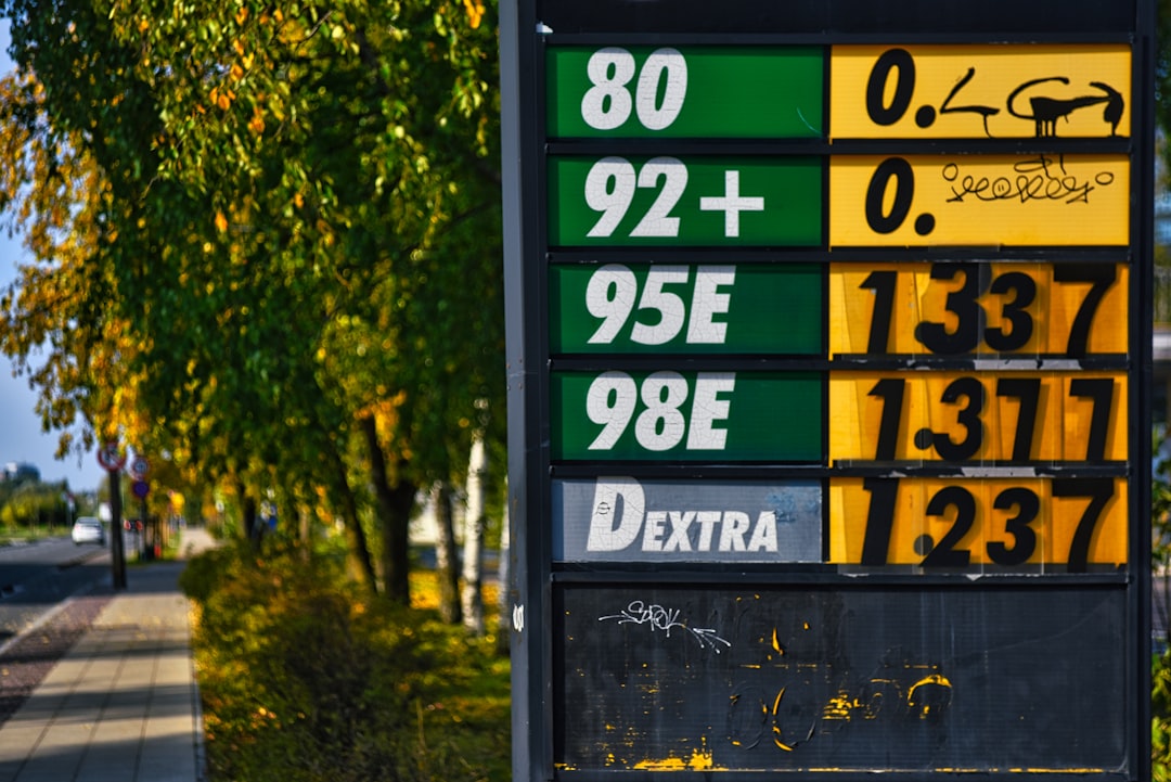 Bolesny poranek dla kierowców. Od wtorku paliwo mocno w górę Bolesny poranek dla kierowców. Od wtorku paliwo mocno w górę