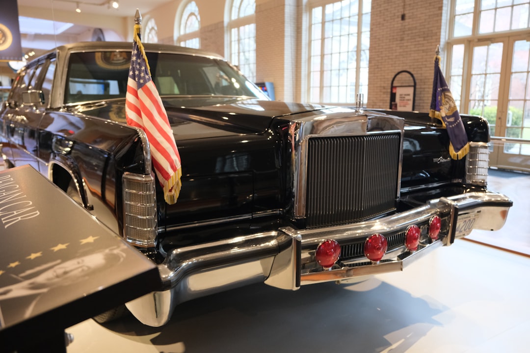 Donald Trump w „Bestii” na torze. Prezydent USA otworzył wyścig IndyCar w Waszyngtonie