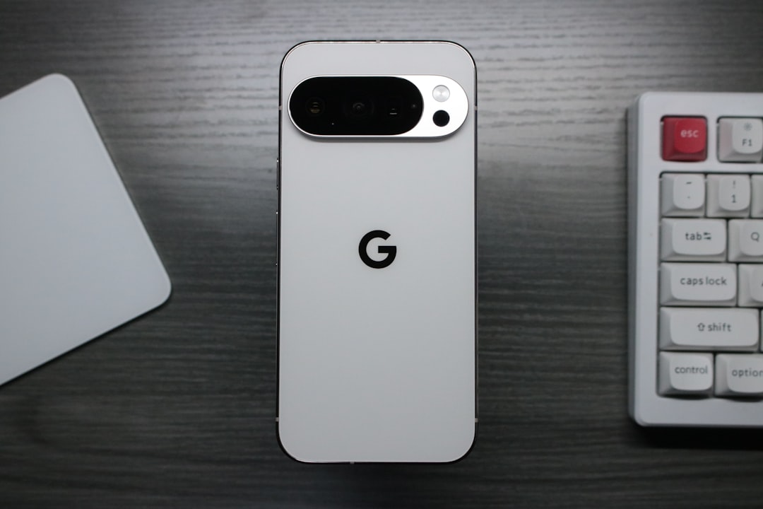 Google Pixel 11 Pro już w Polsce. Co kryje flagowiec z funkcją HiLight?