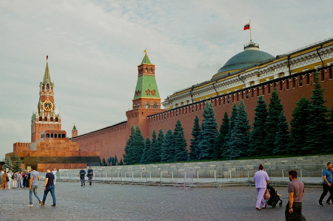 Iluzja władzy na Kremlu. W jakiej bańce żyje Władimir Putin? Iluzja władzy na Kremlu. W jakiej bańce żyje Władimir Putin?