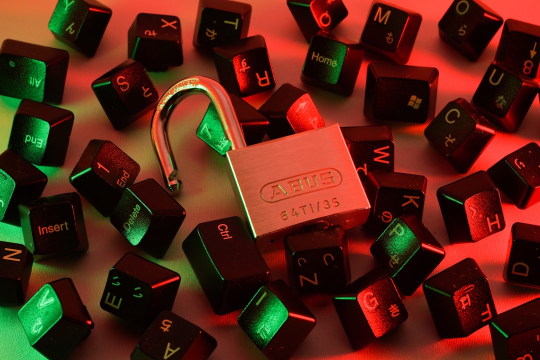 Śledztwo po cyberataku na Żabkę. Prokuratura szuka dziury w systemie Śledztwo po cyberataku na Żabkę. Prokuratura szuka dziury w systemie