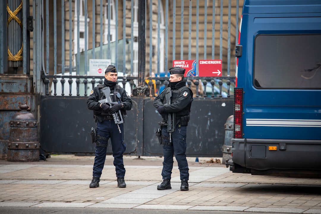 Tragedia w szwedzkiej szkole. 18-latek zaatakował uczniów mieczem