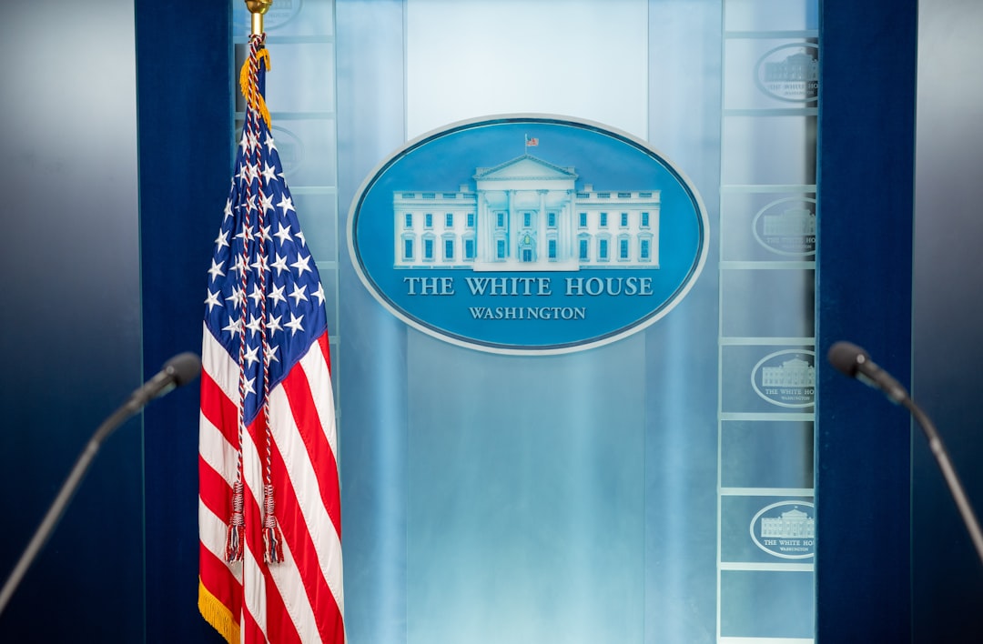 Donald Trump ocenia zagrożenie ze strony Rosji: Karol Nawrocki trzyma rękę na pulsie Donald Trump ocenia zagrożenie ze strony Rosji: Karol Nawrocki trzyma rękę na pulsie