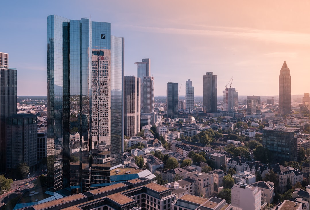 Europejski Bank Centralny bezwzględny wobec inflacji. Stopy w strefie euro ponownie w górę Europejski Bank Centralny bezwzględny wobec inflacji. Stopy w strefie euro ponownie w górę