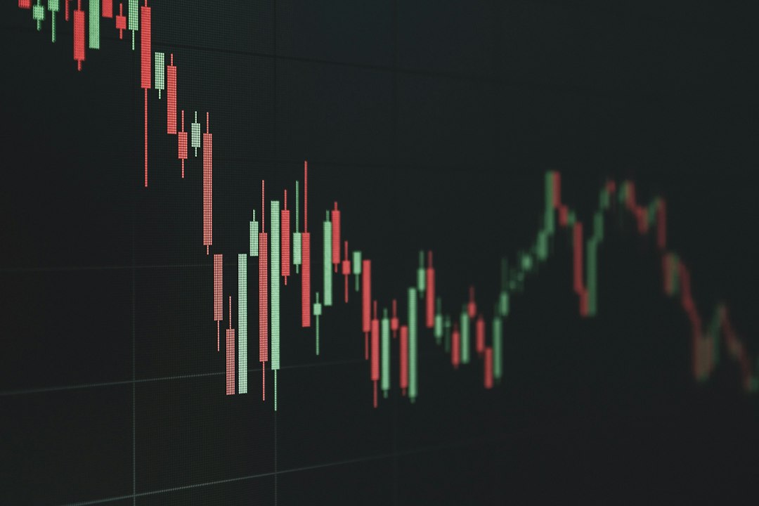 Historyczne cięcie ocen. Moody’s obniża rating Polski, Domański odpowiada Historyczne cięcie ocen. Moody’s obniża rating Polski, Domański odpowiada