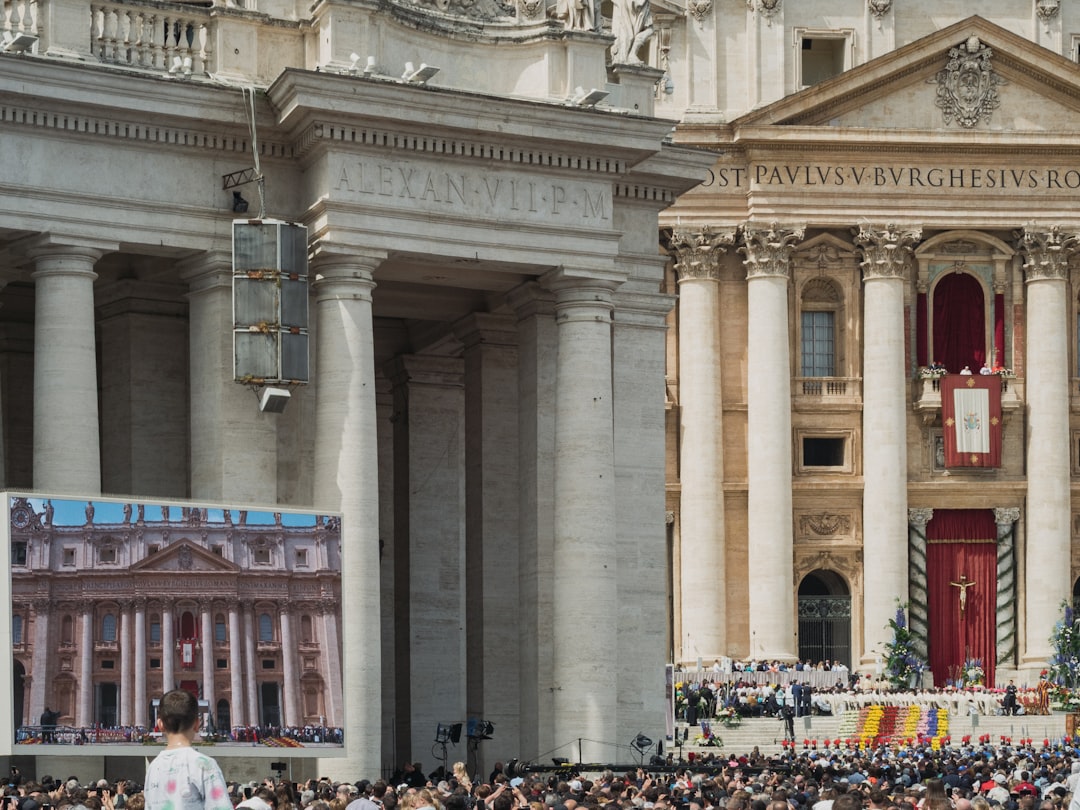 Koniec oszczędności w Watykanie. Papież Leon XIV cofnął decyzję Franciszka Koniec oszczędności w Watykanie. Papież Leon XIV cofnął decyzję Franciszka