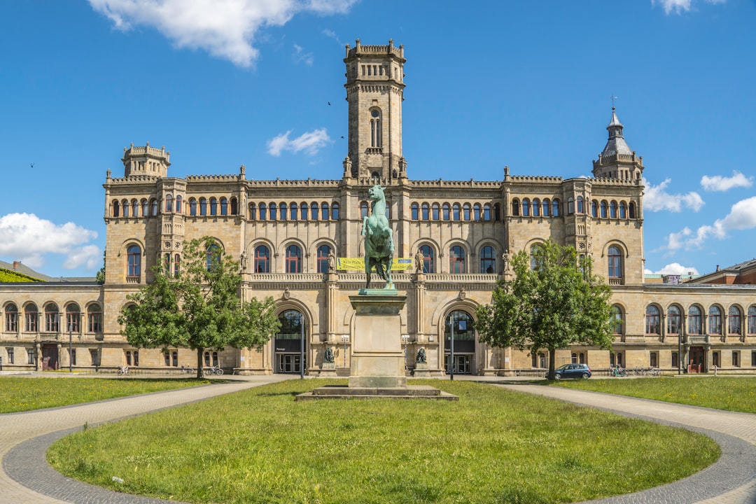 Koniec politycznego klinczu. Węgierskie uczelnie wracają do unijnego programu Erasmus