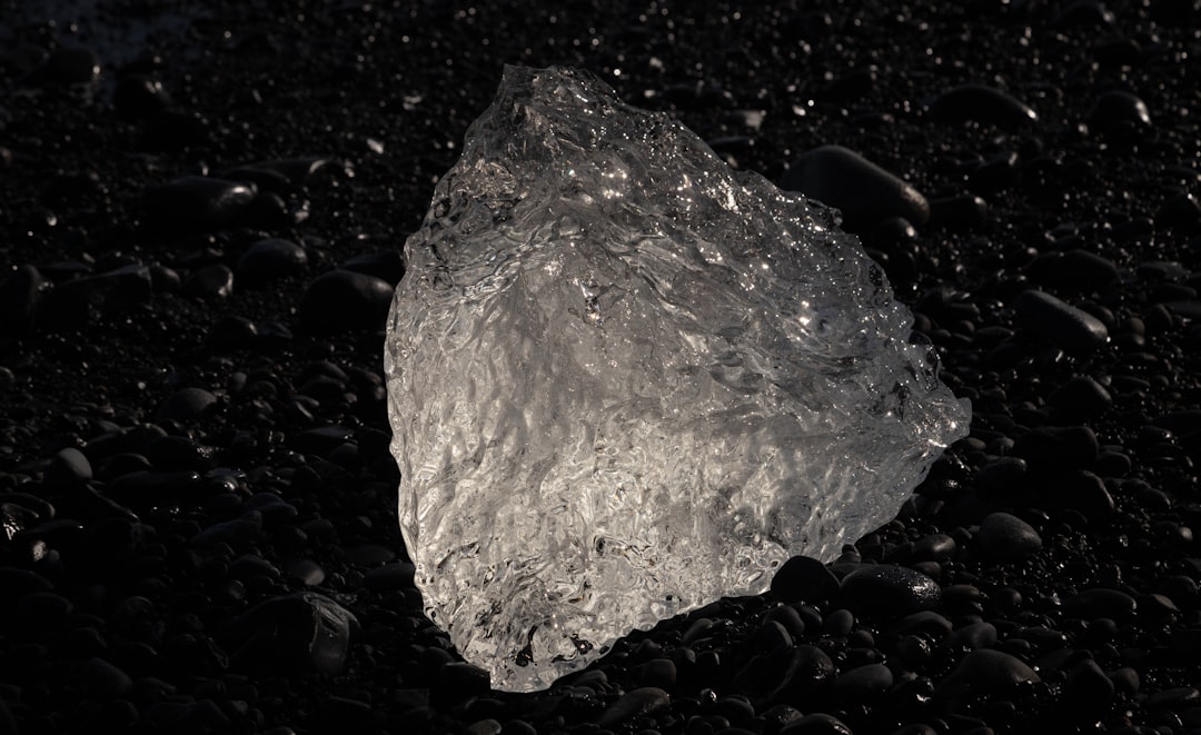 Kosmiczny powrót po 60 latach. Słynny meteoryt opuszcza Danię i wraca na Grenlandię