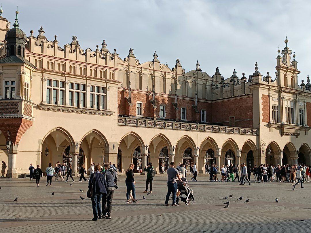 Kto wygra fotel gospodarza Krakowa? Najnowsze badania przynoszą sensacyjne rozstrzygnięcia Kto wygra fotel gospodarza Krakowa? Najnowsze badania przynoszą sensacyjne rozstrzygnięcia