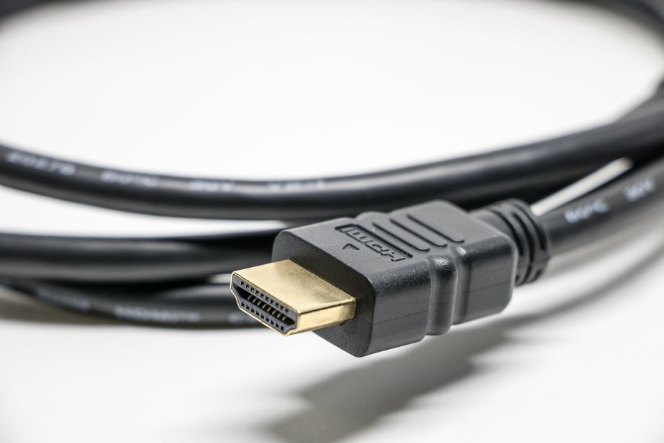 Mit o drogich przewodach. Czy kabel HDMI za 300 zł różni się od tego za 50 zł?
