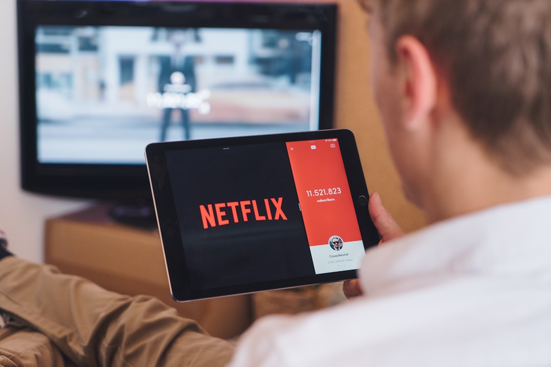 Netflix znowu ostrzy sobie zęby na portfele. Ile kosztuje subskrypcja w Polsce i Europie? Netflix znowu ostrzy sobie zęby na portfele. Ile kosztuje subskrypcja w Polsce i Europie?