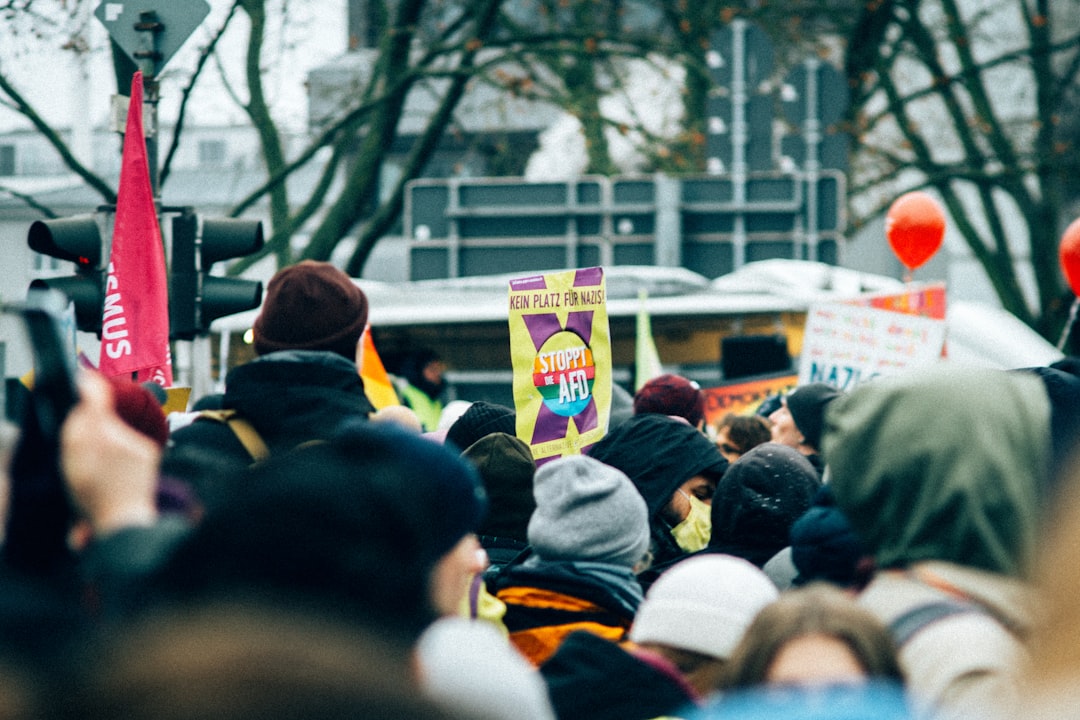 Niemcy wrą przed wyborami. Tysiące osób protestuje przeciwko AfD w Magdeburgu