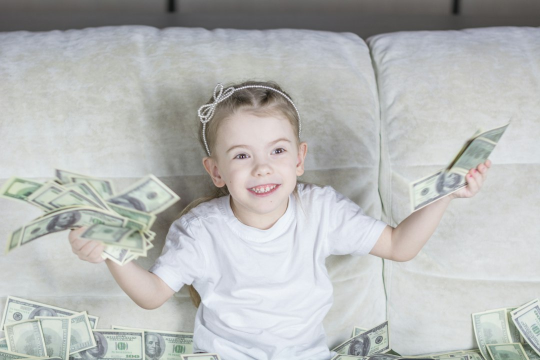 Pieniądze zamiast stresu. Jak finansowe wsparcie matek zmienia biologię dzieci? Pieniądze zamiast stresu. Jak finansowe wsparcie matek zmienia biologię dzieci?