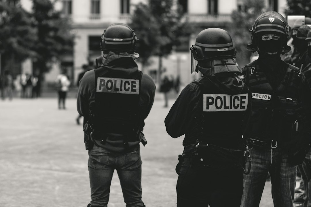 Piotr Niemczyk po wyjściu z aresztu uderza w policję: „Notatki były kłamliwe”