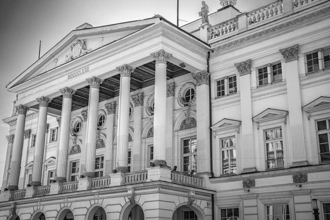 Skandaliczne sceny w Sejmie. Posłanka PiS zaszczekała z mównicy, Czarnek zabrał głos