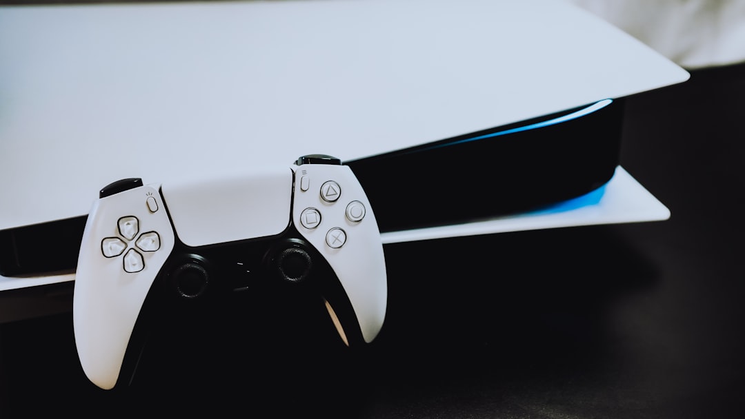 Sony pokazało limitowane pady do PS5 z GTA 6. Vice City wjeżdża na bogato Sony pokazało limitowane pady do PS5 z GTA 6. Vice City wjeżdża na bogato
