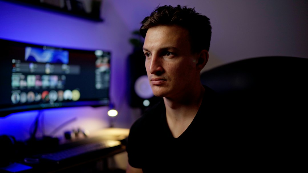 Twitch wprowadza AI Stream Coach. Sztuczna inteligencja prześwietli każdą transmisję