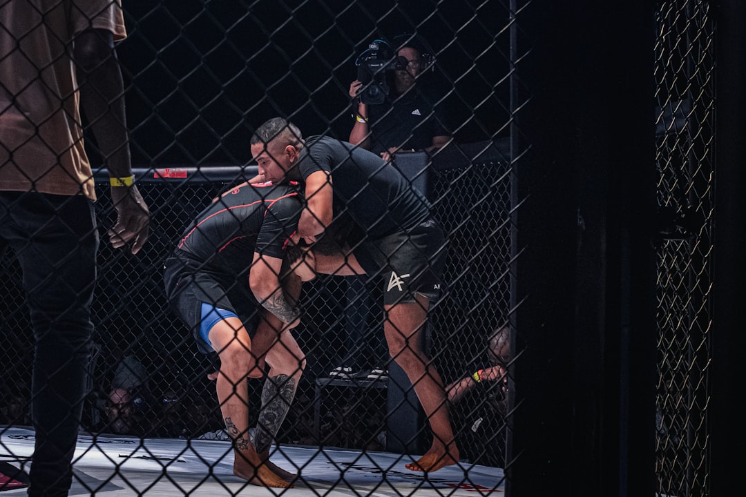 UFC Paryż 2026: Gdzie oglądać galę Hooker vs Parnasse na żywo i za darmo? UFC Paryż 2026: Gdzie oglądać galę Hooker vs Parnasse na żywo i za darmo?