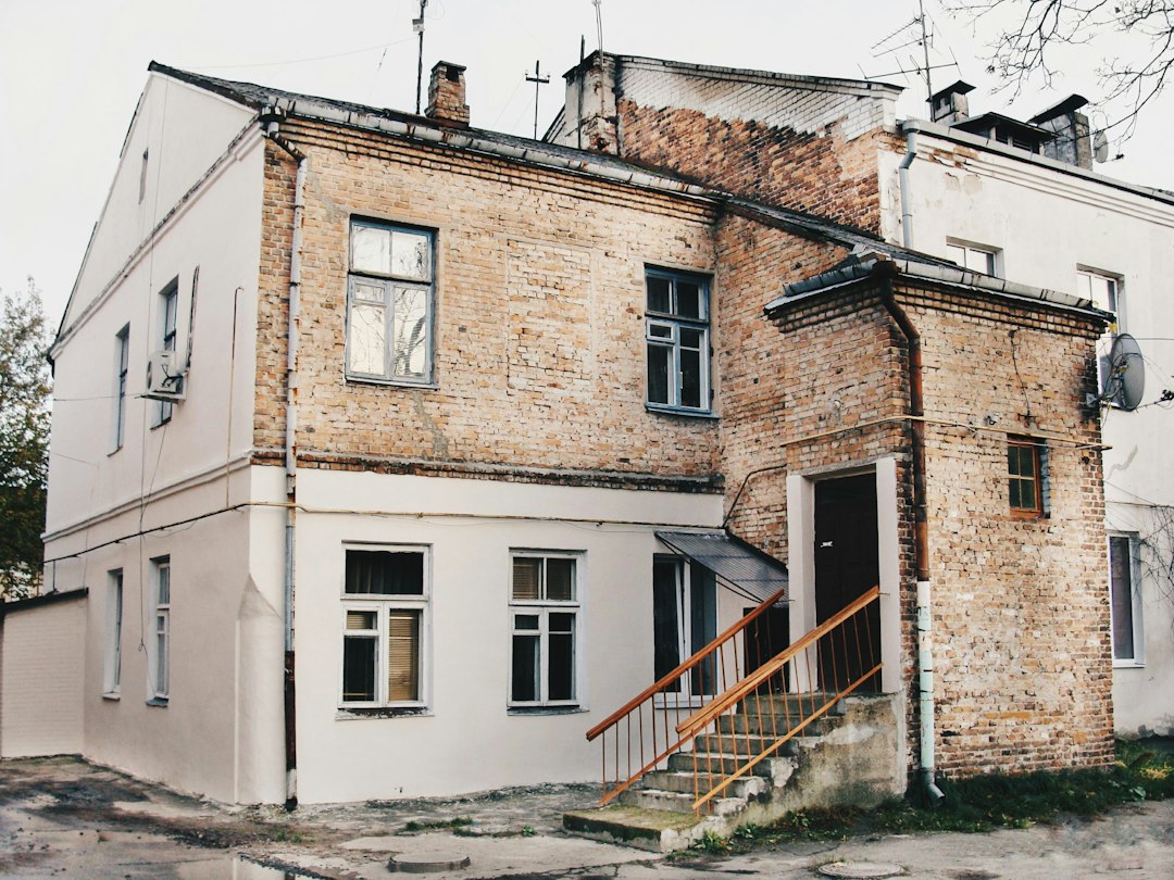 Zostawili Gdańsk dla ruiny w Lubomierzu. Niezwykła metamorfoza starej kamienicy Zostawili Gdańsk dla ruiny w Lubomierzu. Niezwykła metamorfoza starej kamienicy