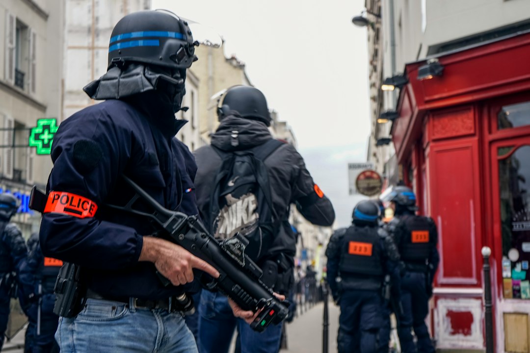 Dramat w Bydgoszczy. Policjantka śmiertelnie postrzeliła napastnika z nożem Dramat w Bydgoszczy. Policjantka śmiertelnie postrzeliła napastnika z nożem